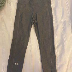 Under Armour Cropped Leggings